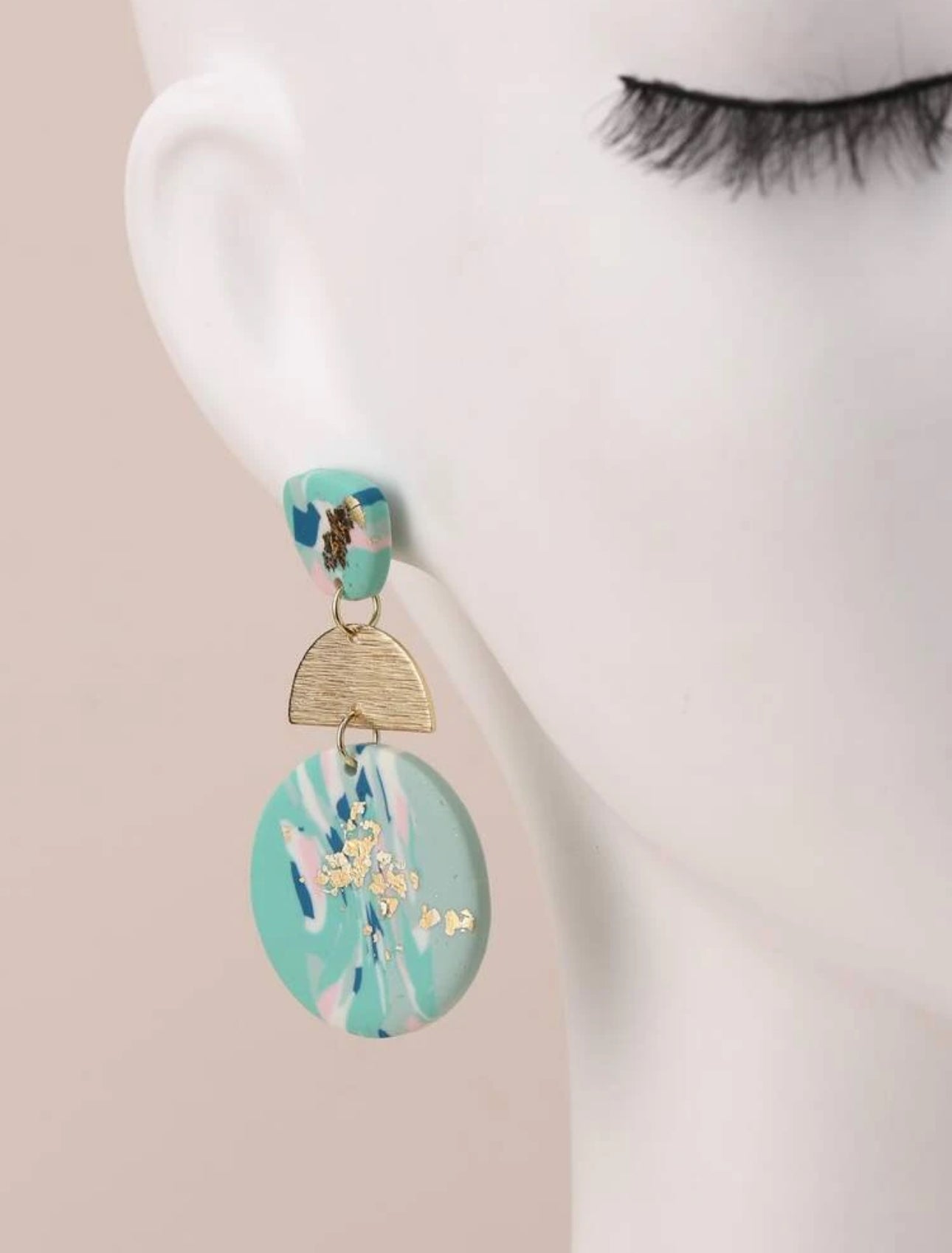 Boucle d’oreille tendance