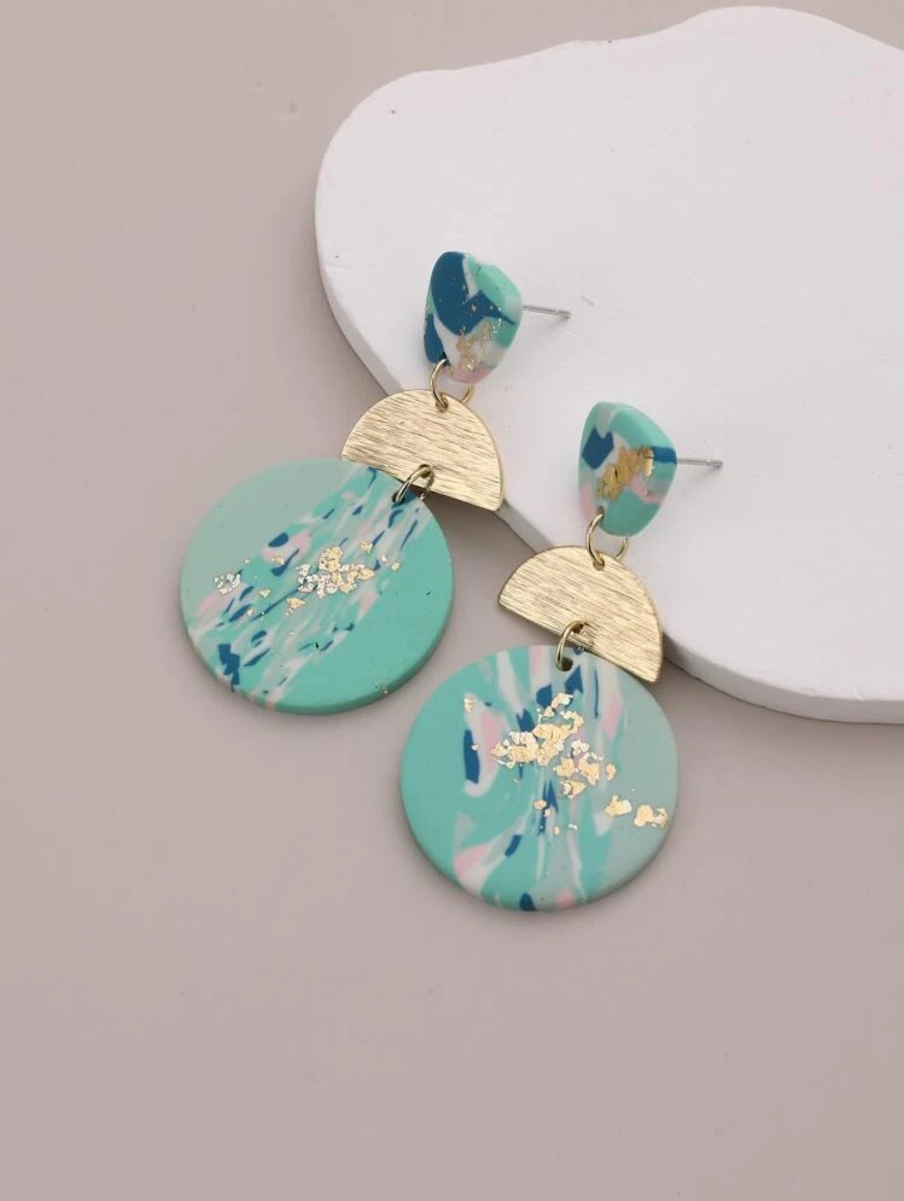 Boucle d’oreille tendance
